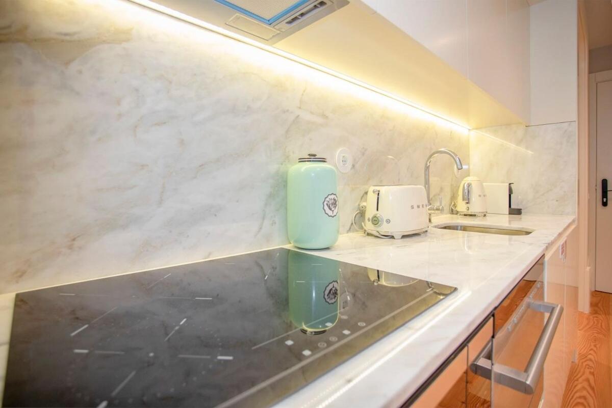 Liiiving In Porto - Cedofeita Charming Apartment Екстер'єр фото